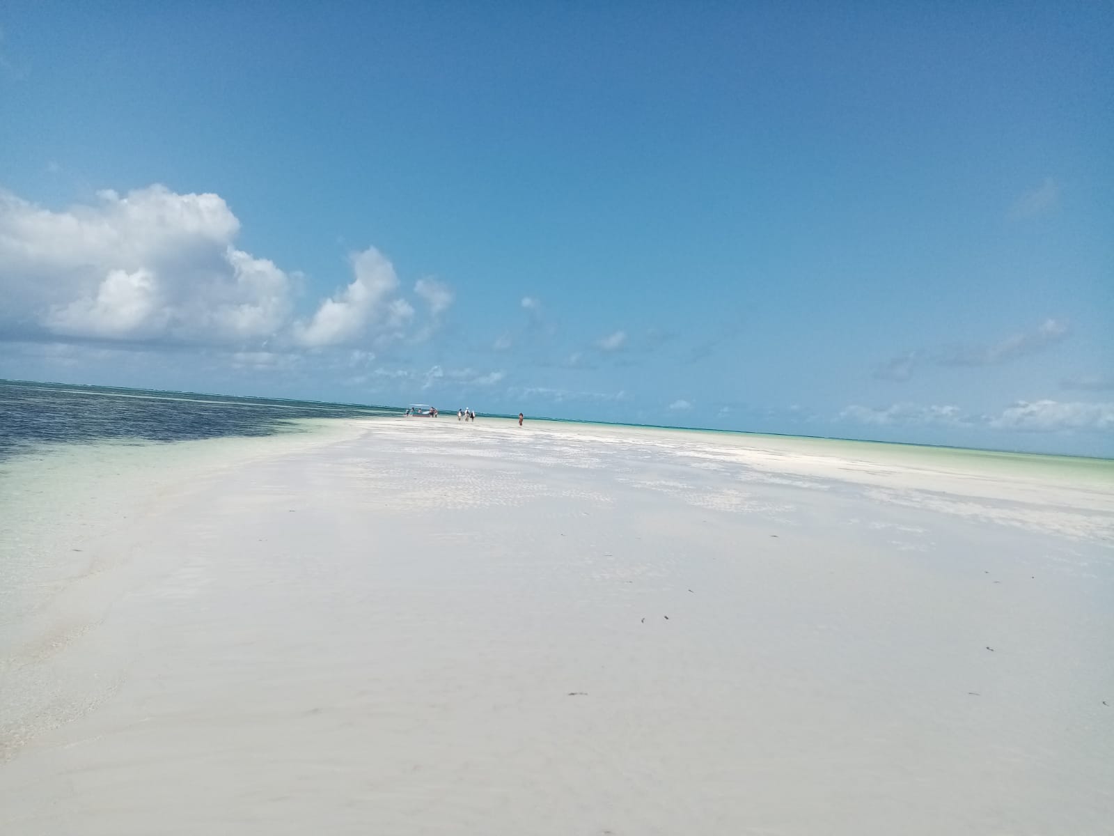 La spiaggia bianca dell’Isola dell’Amore